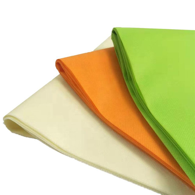 Disposable colorful ecofriendly Nonwoven tablecloth fabric pp spunbond non woven table cover use restaurants, hotels, picnics