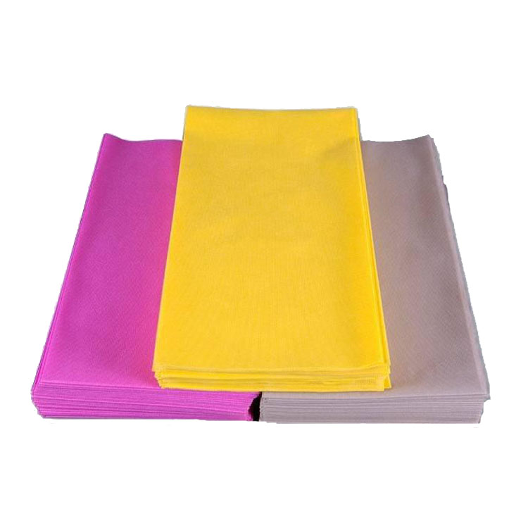 Sell Well High Quality Colorful Table Colth Polypropylene Spunbond Nonwoven Fabric Per-cut Table Colth